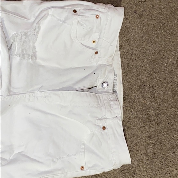 white ripped jeans - Picture 5 of 6